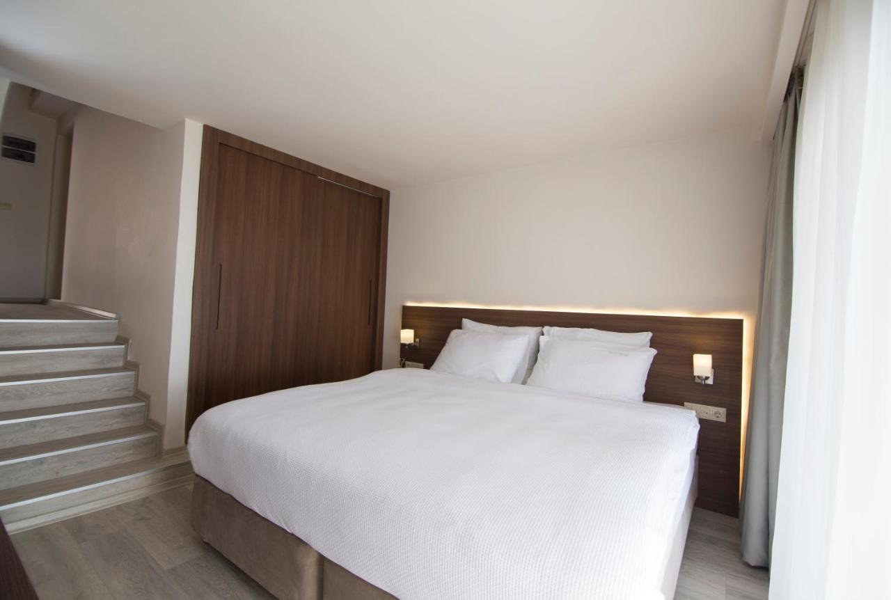 Neopol Hotel Кушадасъ Екстериор снимка